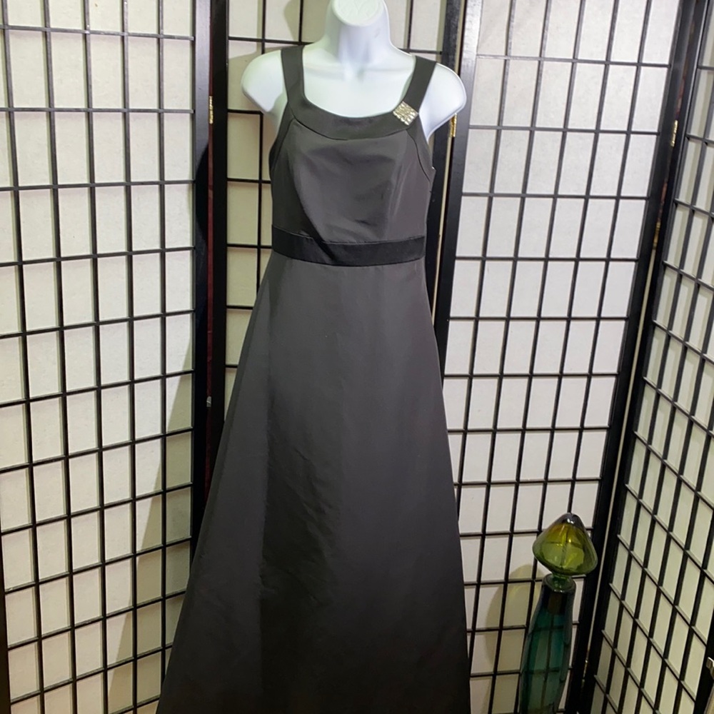 David’s Bridal Formal Dress Worn Once Size 2